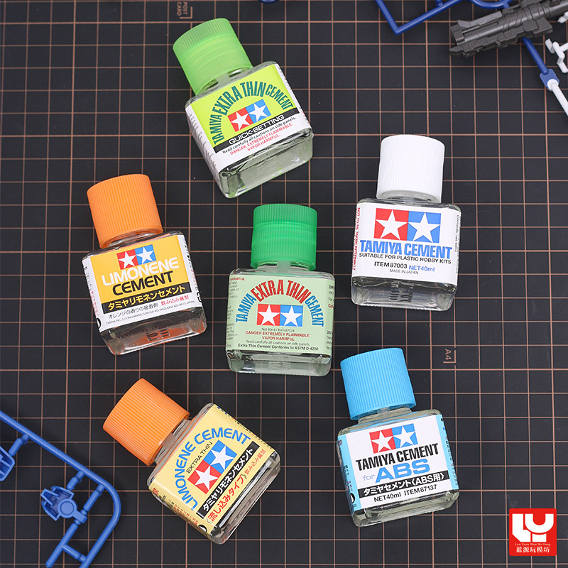 TAMIYA Glue Model Green Cover  - Tamiya Model Paint Set recension och pris